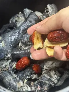 Make A chicken soup with a pickle step 3
