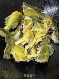 Make A scabfish step 4