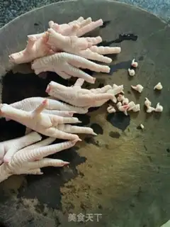 Make Plum-crunch chicken claws step 2