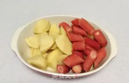 Make Potato red beef step 0