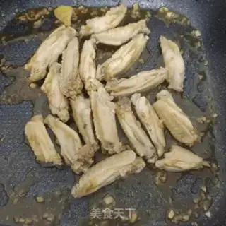 Make Garlic fried chicken wings step 7