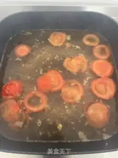 Make Beef tomato fried egg noodles step 7