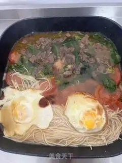 Make Beef tomato fried egg noodles step 10