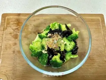 Make ♪ Cold-eared broccoli ♪ step 2