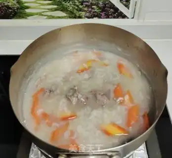 Make Pork liver carrot congee step 4