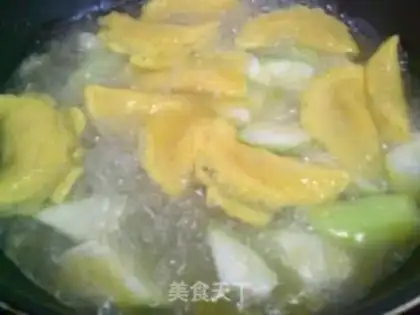 Make The egg dumplings and the potato fans step 5