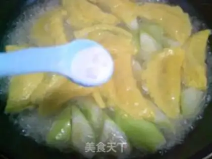 Make The egg dumplings and the potato fans step 6