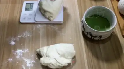 Make Creamed with tea yogurt, hand-to-hand baby-sitting lessons, cream-and-tea-flavored fairy mix。 step 4