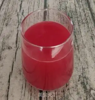 Make Fresh watermelon juice step 3