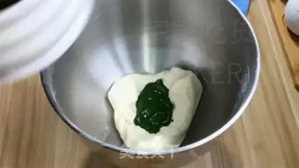 Make Creamed with tea yogurt, hand-to-hand baby-sitting lessons, cream-and-tea-flavored fairy mix。 step 7
