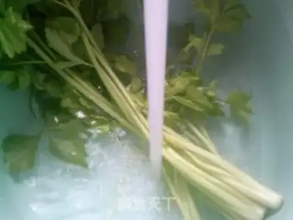 Make Eggs from lambtails step 1
