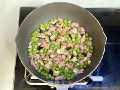 Make Low-carat black chicken gravy step 2