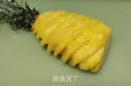 Make Wine pineapple step 0