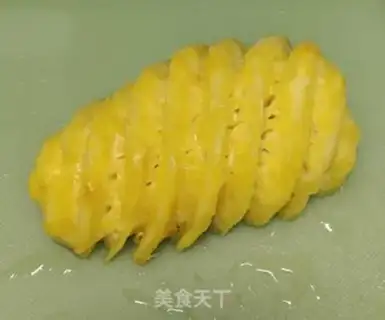 Make Wine pineapple step 1