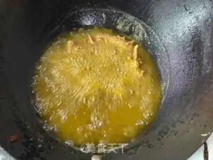 Make The fragrance wings step 8