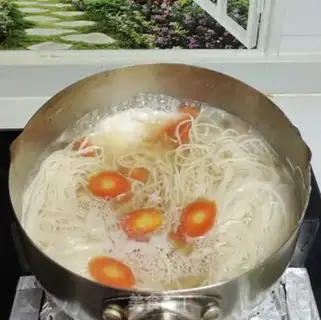 Make Double yellow egg noodles step 3