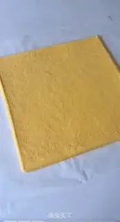 Make Tiger cake roll step 23