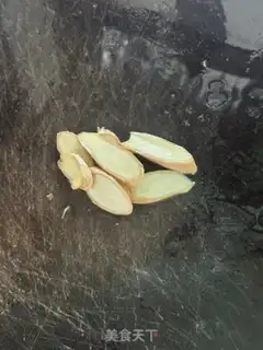 Make Sour bean curded yellowfish step 2