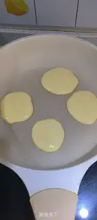 Make Banana waffles step 3