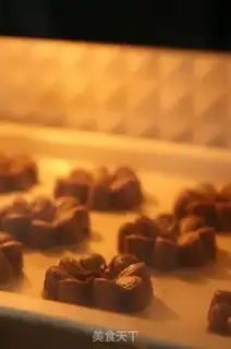 Make Coco butterflies step 27