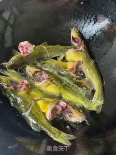 Make Sour bean curded yellowfish step 6