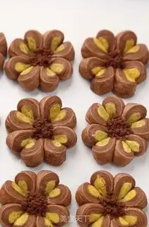 Make Coco butterflies step 28