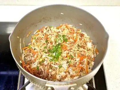 Make Low-fat, low-calorie veal gravy step 4