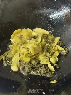 Make Sour bean curded yellowfish step 8