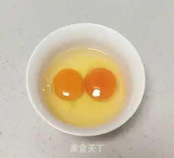 Make Egg fried buns step 2