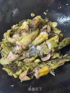 Make Sour bean curded yellowfish step 9