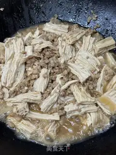 Make Meat-dipping bamboo step 7