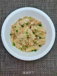 Make Meat-dipping bamboo step 8