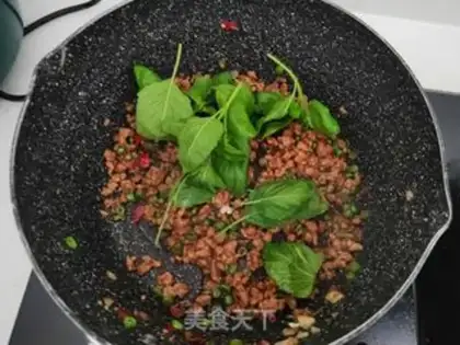 Make Toss the pork and cover the rice step 6