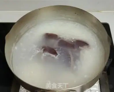 Make Vegetable and pork porridge step 3