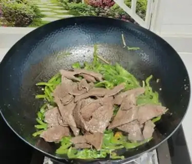 Make Pepper and pork step 4