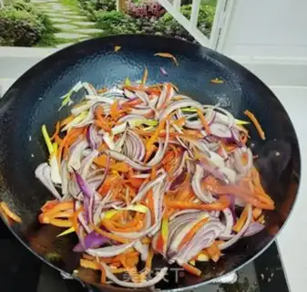 Make Paprika onions step 3