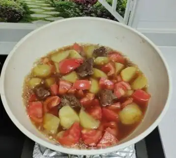 Make Potato red beef step 4