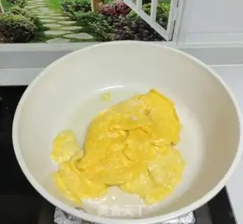 Make Eggs and vegetables step 2