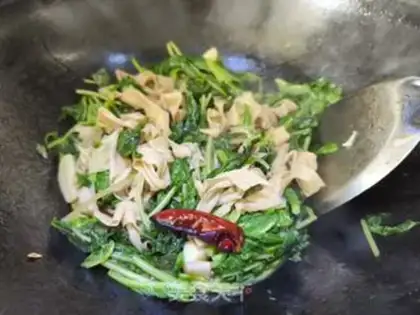 Make Scrambled bean skin step 3