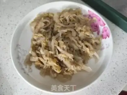 Make Sour sauce and fragrance step 1