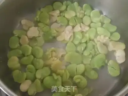 Make Bean petals step 3
