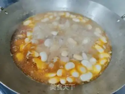 Make Roasted pig hoof soup step 4