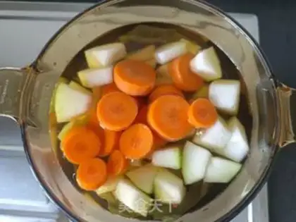Make The Japanese winter melon dress with shrimp mushroom soup step 4