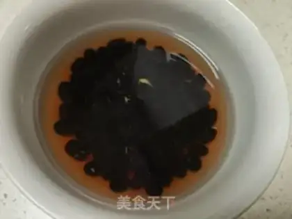Make Black Bean lily soup step 1
