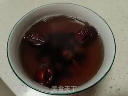 Make Black Bean Lotus, red date tea step 6