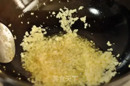 Make Garlic shrimp tail step 4