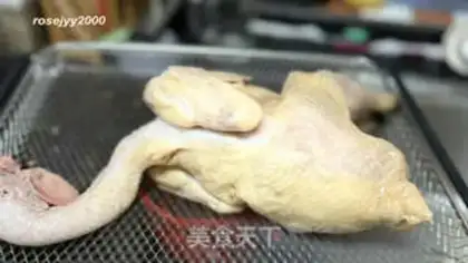 Make A chicken with a fragrance step 2