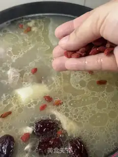 Make Pork belly potion bone soup step 12