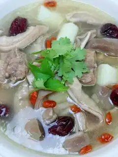 Make Pork belly potion bone soup step 14