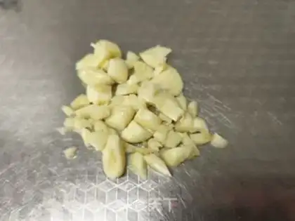 Make Garlic is a fragrance step 2